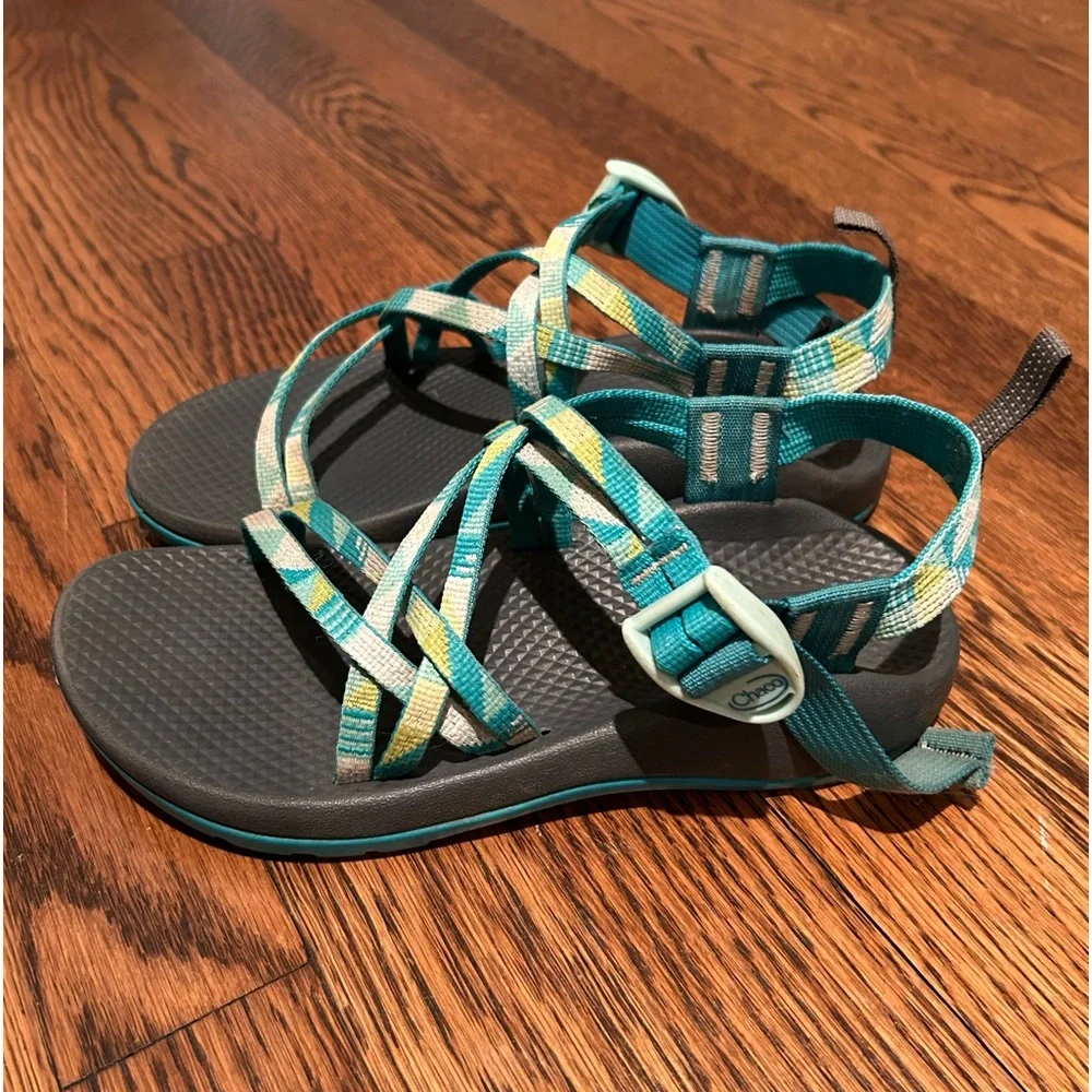 Chacos - Picture 2 of 2